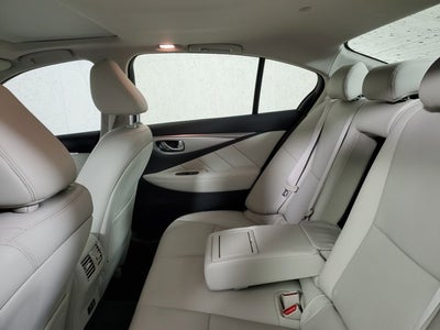 2023 INFINITI Q50 LUXE