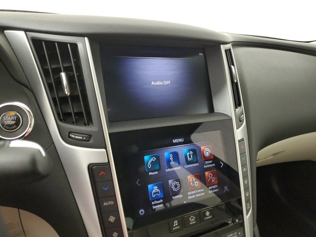 2023 INFINITI Q50 LUXE