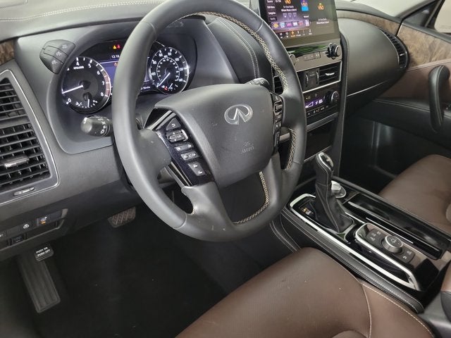 2022 INFINITI QX80 Premium Select