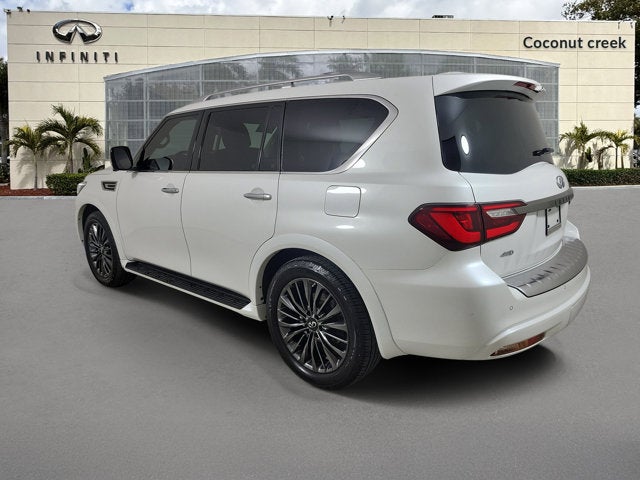 2022 INFINITI QX80 Premium Select