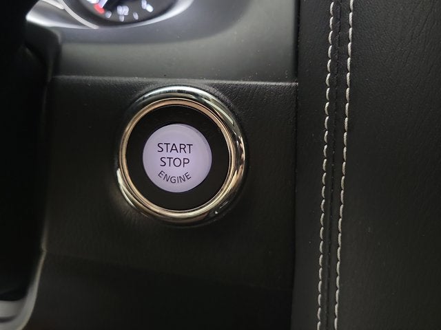 2022 INFINITI QX80 Premium Select