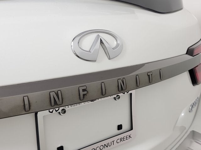 2022 INFINITI QX80 Premium Select