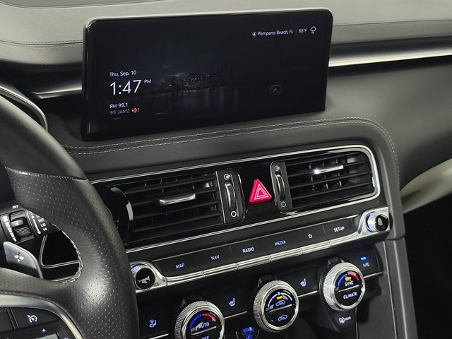 2023 Genesis G70 2.0T
