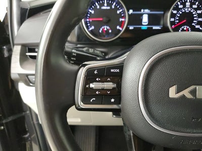 2024 Kia Carnival EX