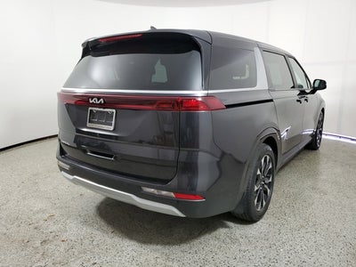 2024 Kia Carnival EX