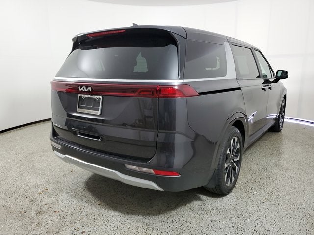 2024 Kia Carnival EX