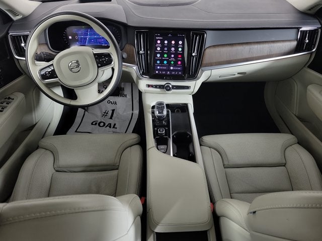 2022 Volvo S90 B6 Inscription