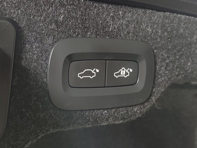 2022 Volvo S90 B6 Inscription