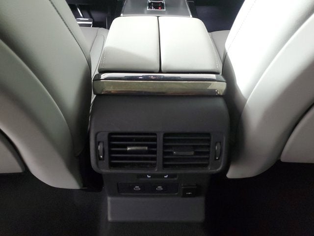 2025 Land Rover Range Rover Velar Dynamic SE