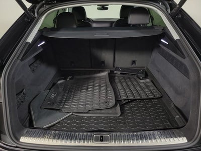 2023 Audi Q8 55 Premium Plus
