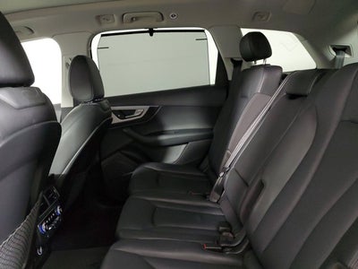 2019 Audi Q7 45 Premium Plus