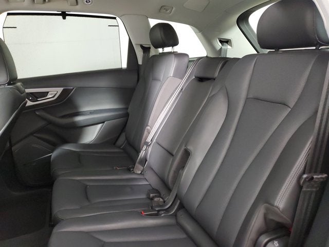 2019 Audi Q7 45 Premium Plus