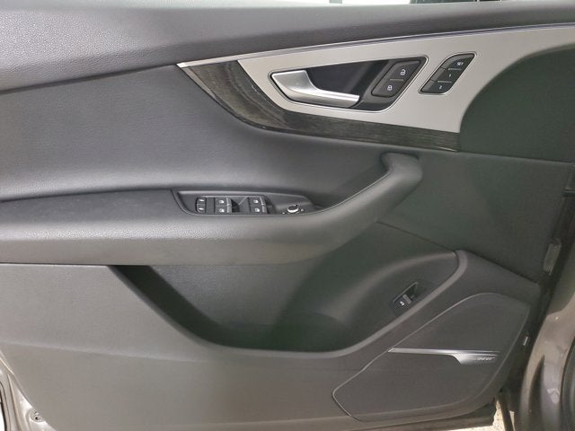 2019 Audi Q7 45 Premium Plus