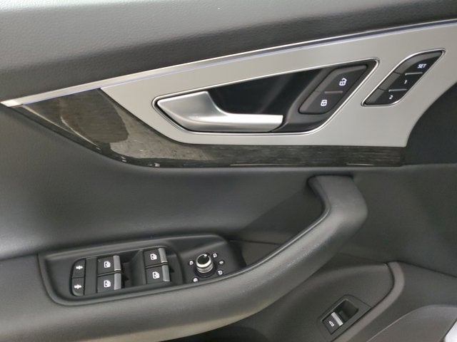 2019 Audi Q7 45 Premium Plus
