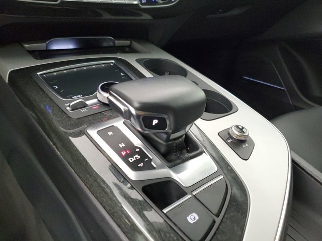 2019 Audi Q7 45 Premium Plus