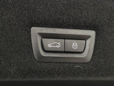 2023 BMW 7 Series 740i