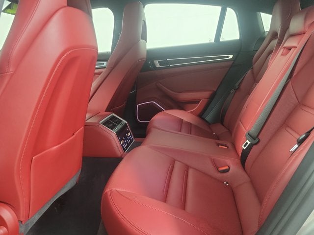 2022 Porsche Panamera Platinum Edition