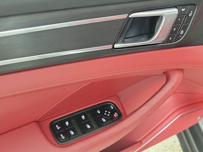 2022 Porsche Panamera Platinum Edition
