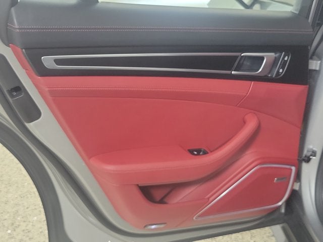 2022 Porsche Panamera Platinum Edition