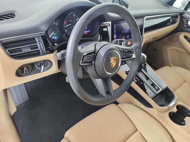 2024 Porsche Macan Base