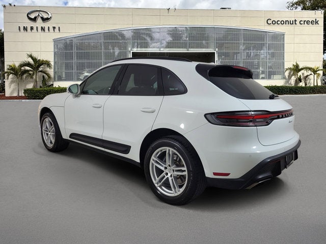 2024 Porsche Macan Base