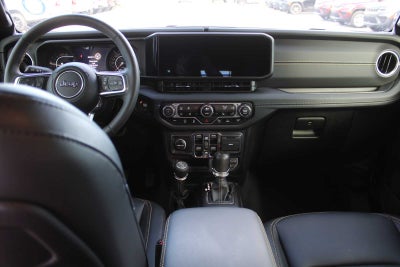 2024 Jeep Wrangler 4-Door Sahara 4x4