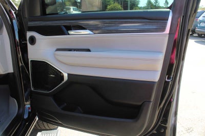 2022 Jeep Wagoneer Series III