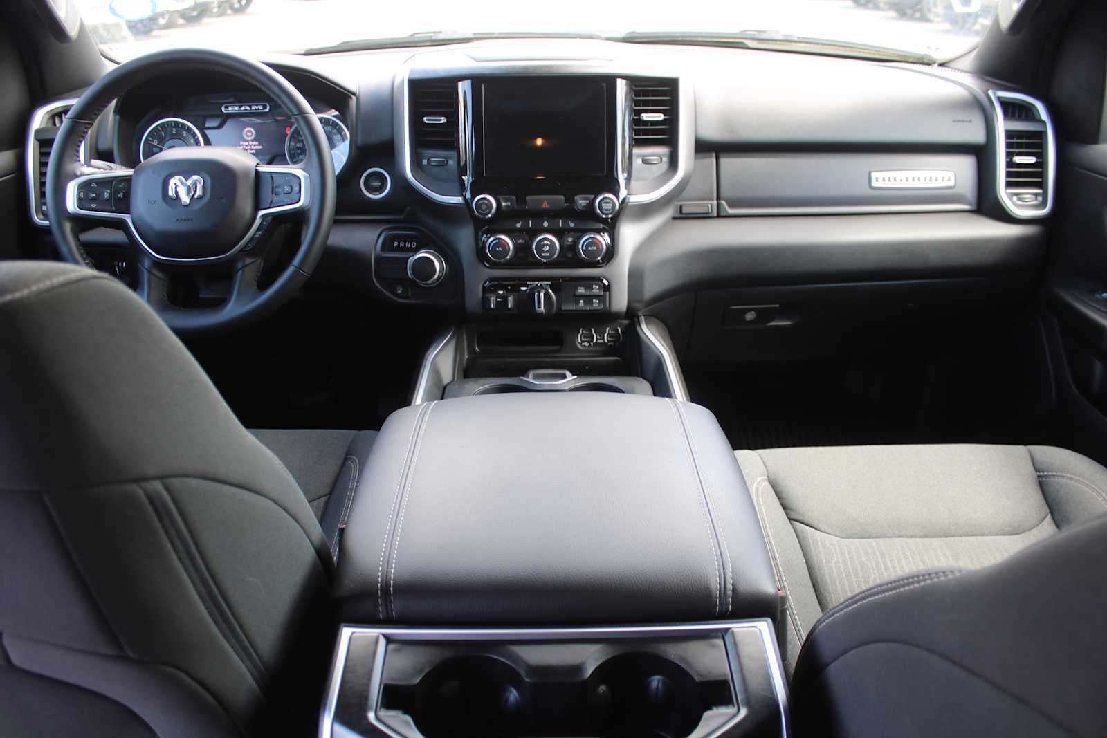 2021 RAM 1500 Big Horn Crew Cab 4x2 5'7' Box