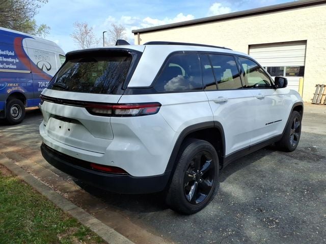 2023 Jeep Grand Cherokee Altitude