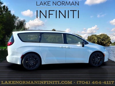 2024 Chrysler Pacifica Limited