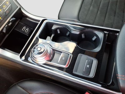 2020 Ford Edge ST Line