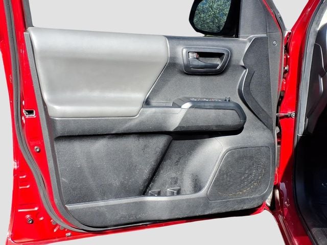 2022 Toyota Tacoma 2WD SR