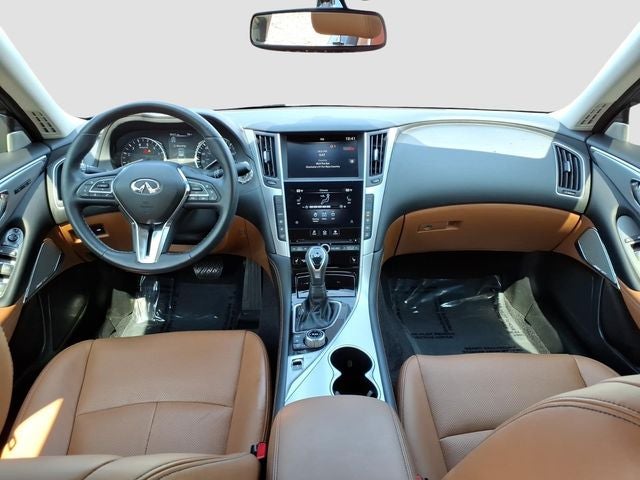 2023 INFINITI Q50 LUXE