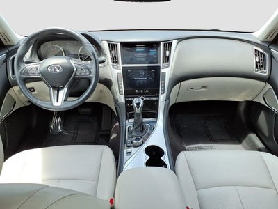 2023 INFINITI Q50 LUXE