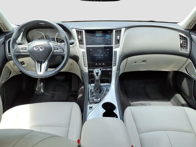 2023 INFINITI Q50 LUXE