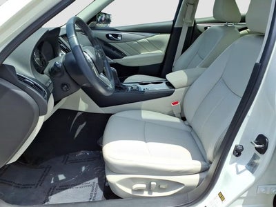 2023 INFINITI Q50 LUXE