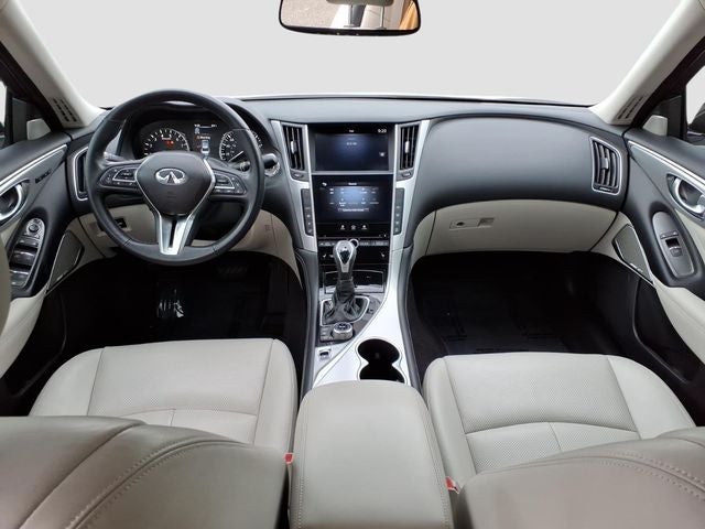 2023 INFINITI Q50 LUXE