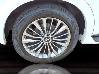 2019 INFINITI QX80 LUXE