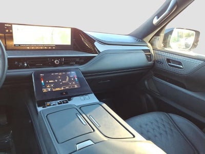 2025 INFINITI QX80 AUTOGRAPH