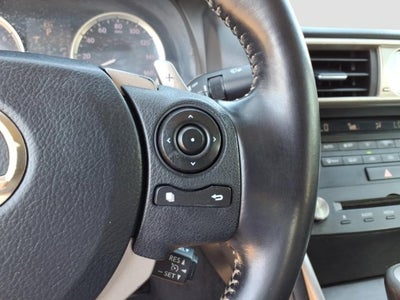 2016 Lexus IS 200t 200t