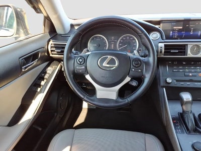 2016 Lexus IS 200t 200t