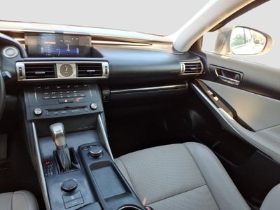 2016 Lexus IS 200t 200t