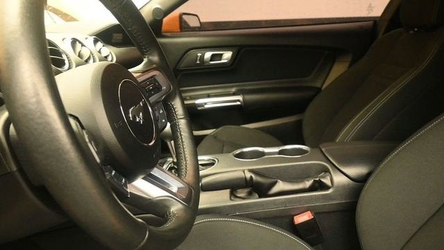 2022 Ford Mustang EcoBoost