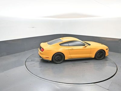 2022 Ford Mustang EcoBoost