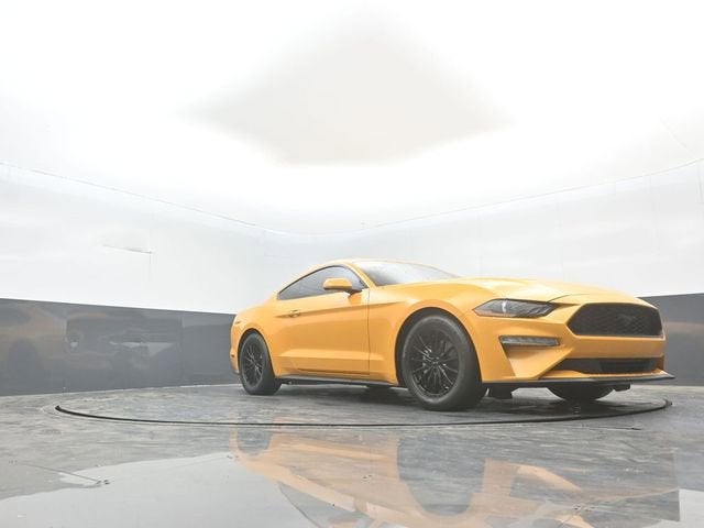 2022 Ford Mustang EcoBoost