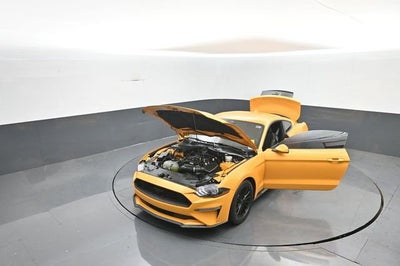 2022 Ford Mustang EcoBoost