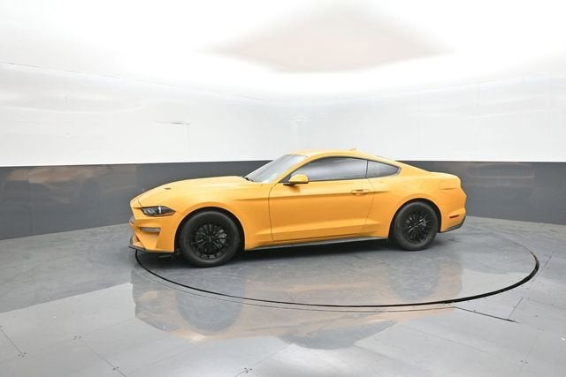 2022 Ford Mustang EcoBoost