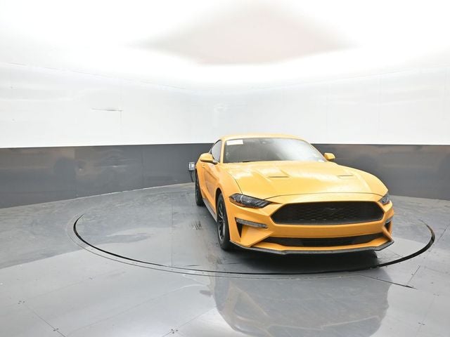 2022 Ford Mustang EcoBoost
