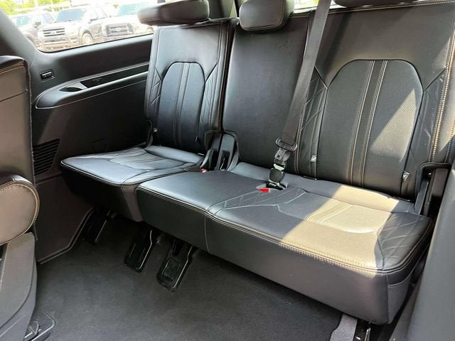 2024 Ford Expedition Max Platinum