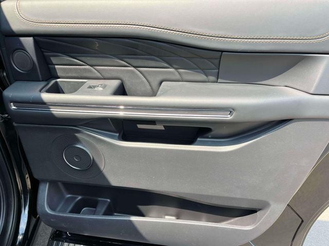 2024 Ford Expedition Max Platinum
